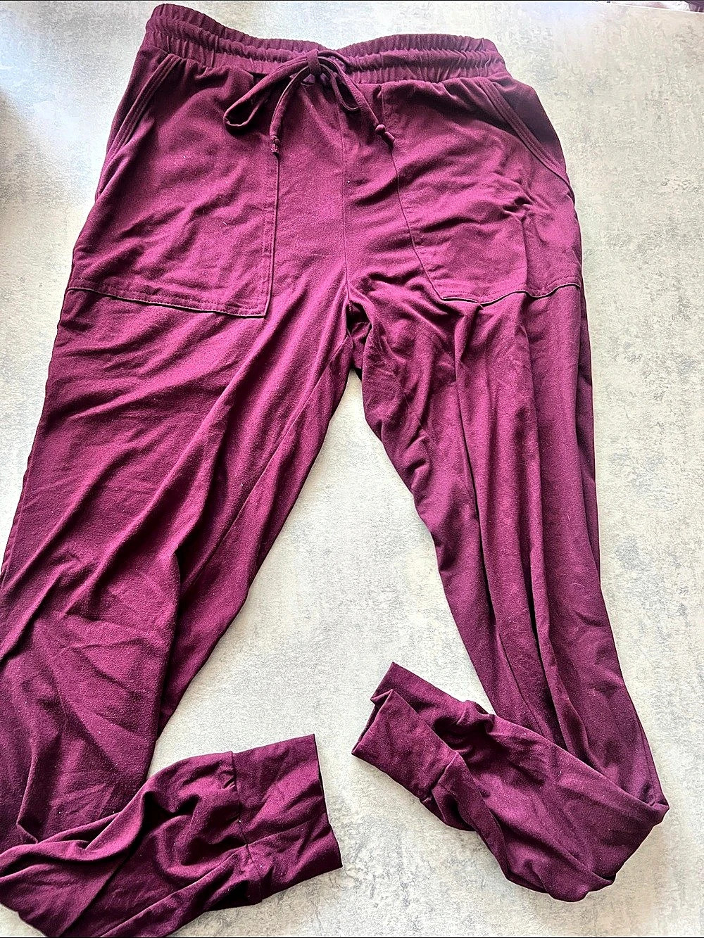 Burgundy light joggers